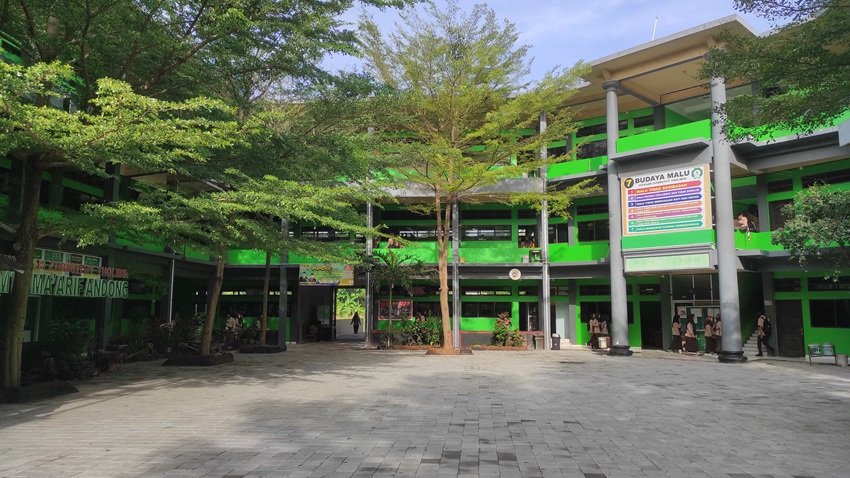 Gedung Sekolah MTs Ma'arif Andong