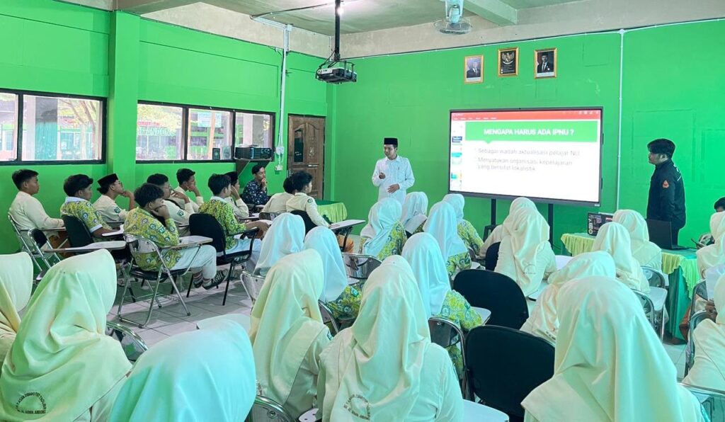 Sosialisasi IPNU & IPPNU di MA Al Azhar Andong